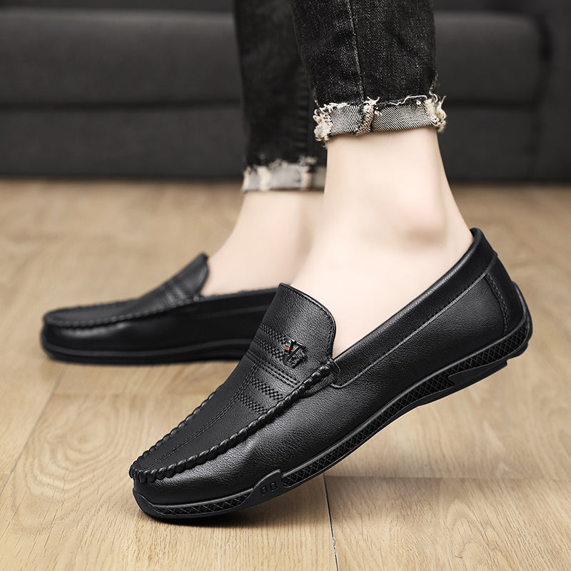 New White Black Leather Men Casual Shoes Luxury Brand Formal Dress Shoes Designer Men Loafers Breathable Slip on Driving Shoes