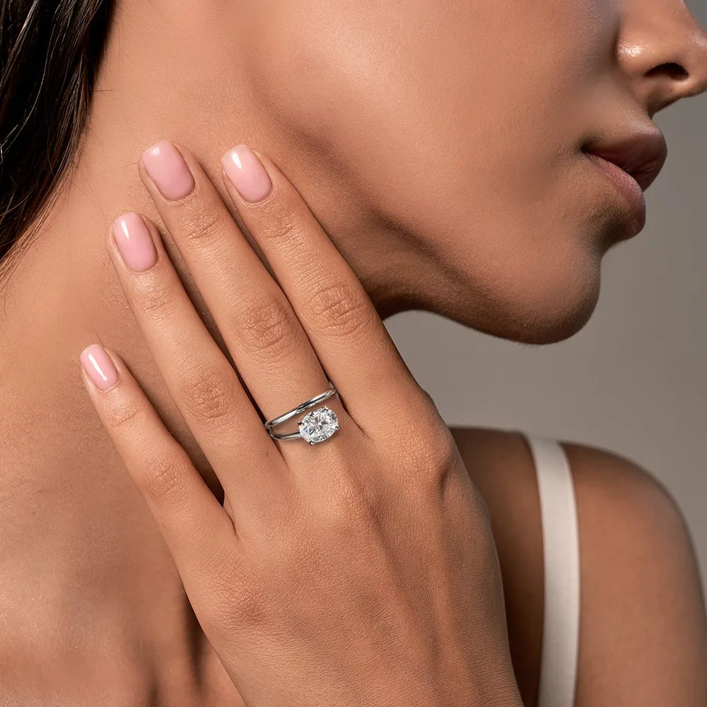 2ct Oval Cut Moissanite Rings for Women GRA Certified S925 Sterling Sliver Plated 18k White Gold Stackable Dainty Ring
