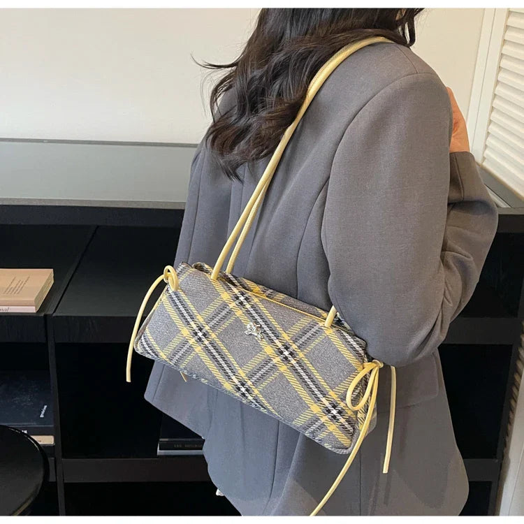 New Retro American Style Crossbody Bag Women's Handbag Fashionable Handheld Bag Casual Single Shoulder Bag Simple Style Handbag