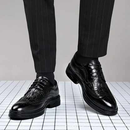 Fashionable Leather Shoes for Men Wedding Groom Formal Business Casual Shoes Comfortable Versatile New Style Rubber Sole