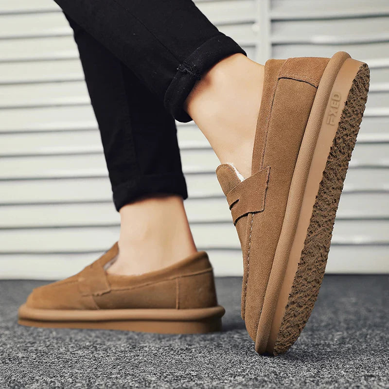 Winter Fashion Plush Men Loafers Outdoor Warm Men's Cotton Shoes Low-Top Casual Man Snow Boots with Fur Slip on Walking Footwear
