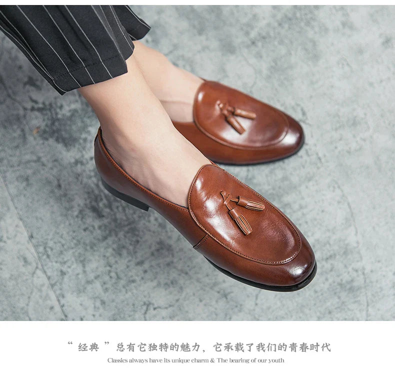 Fashion Tassel Formal Shoes 2025 New Classic Men Business Shoes Italy Luxury Moccasins Prom Men Casual Loafers Party Flats