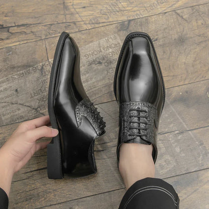 Fashion Designer New Men's Pointed Lace Up Oxford Shoes Male Wedding Dress Homecoming Formal Wedding Footwear