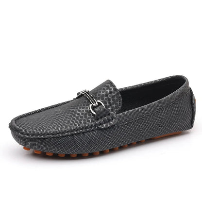 Sapatos de Couro Fashion Sapatos de Negócios Mocassins Pretos Leves Slip On para Homens Sapatos de Couro Elegantes Casuais para Festa e Casamento