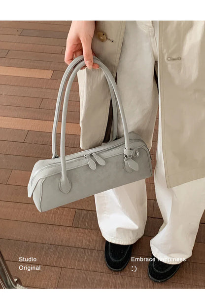 Vintage Suede Long Shoulder Bag 2026 New Women Shoulder Bag Luxury Ladies Handbag Female Commuter Shopping Underarm Bag