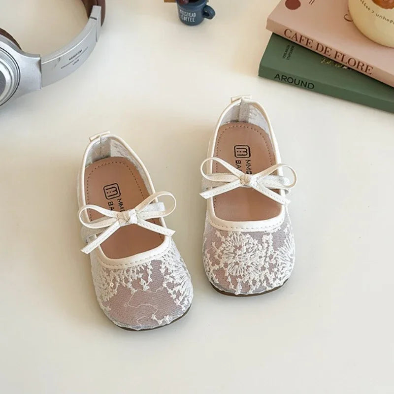 2025 Children Sandals for Girls Summer New Fashion Korean Style Soft Bottom Anti-slippery Versatile Chic Princess Mesh Shoes