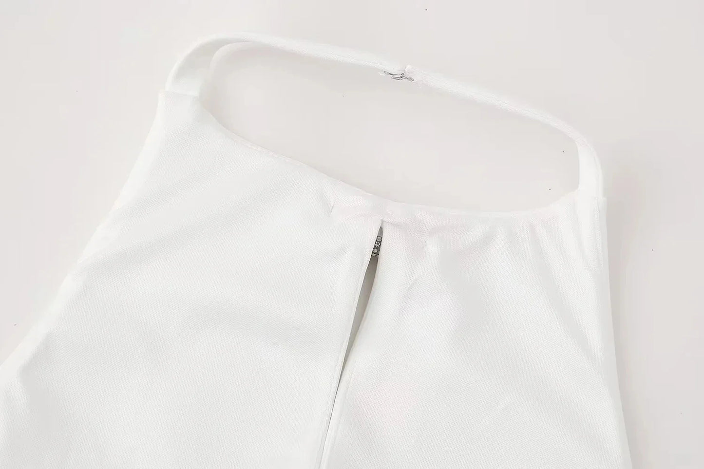 Summer Top Female Jewelry Bow Decoration Hanging Neck Collar Sleeveless Top 2025 Women's Pretty Sling Top