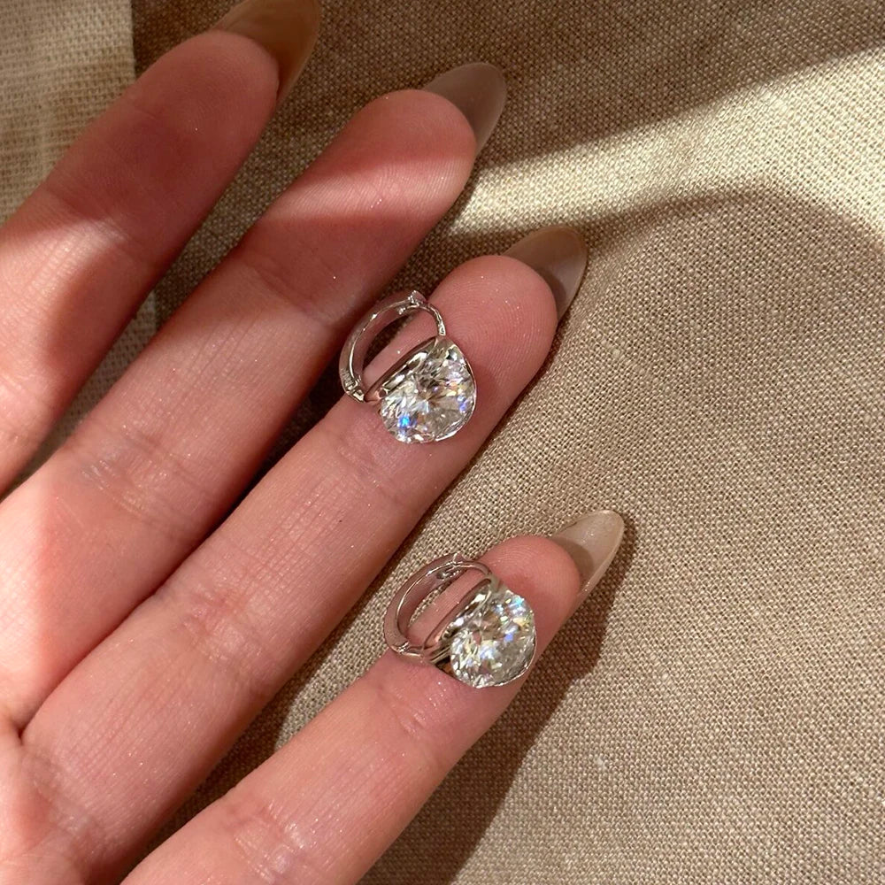 2/3Carat Moissanite Hoop Earrings for Women S925 Silver Sparkling Diamond Half Bezel Set Huggie Ear Buckles with Certificate