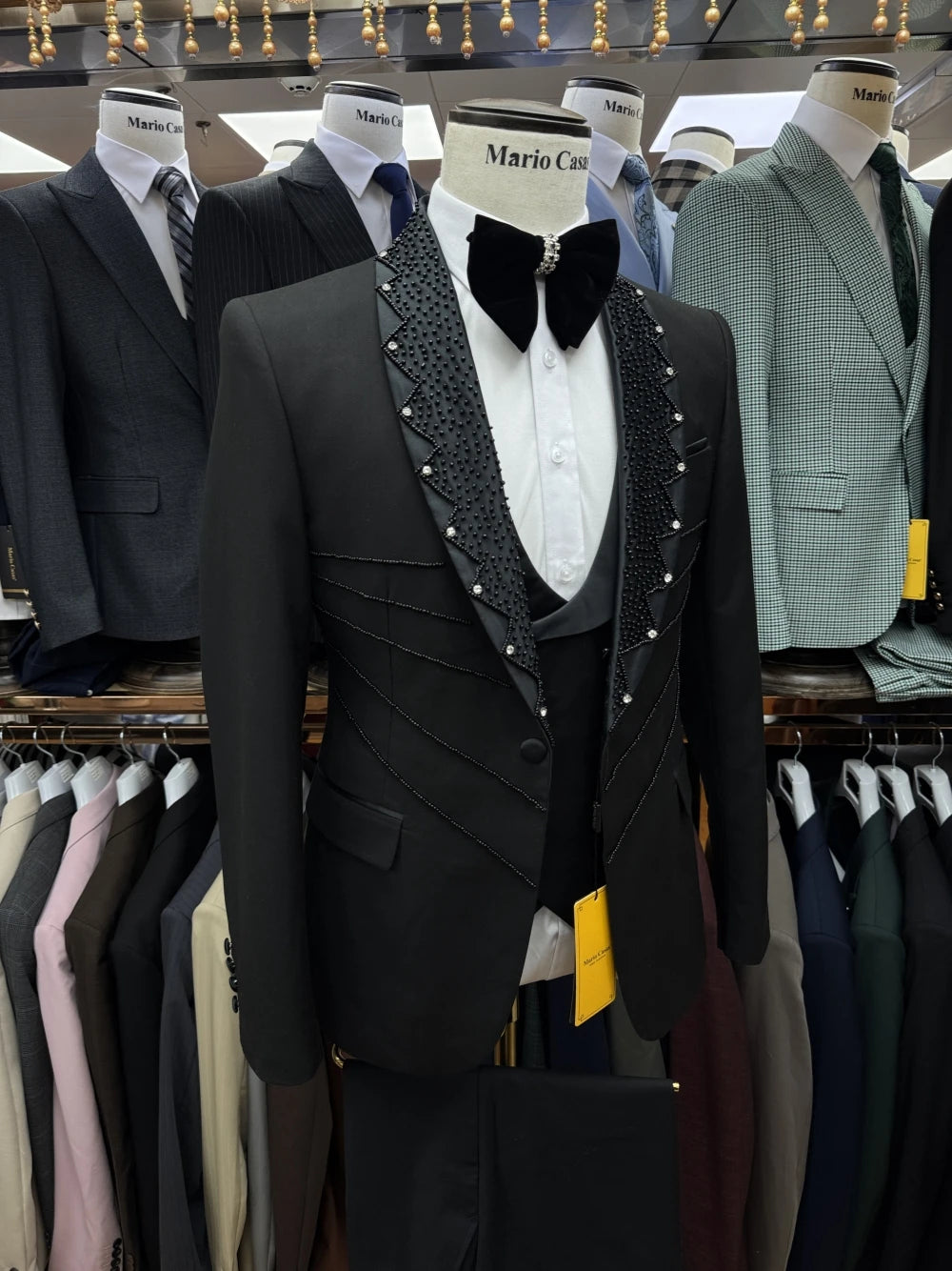 Charming Black Beaded Luxurious Men's Suit Customized Celebrity Popular Groom Wear Decent Jacket Vest Pants Date Set Hot Sale