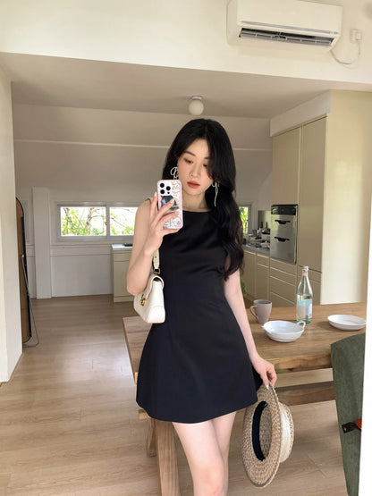 French Black Sleeveless Mini Dress Women Summer Slim Fit A-Line One-Shoulder Strap Dress Petite Elegant Casual Vacation Outfit