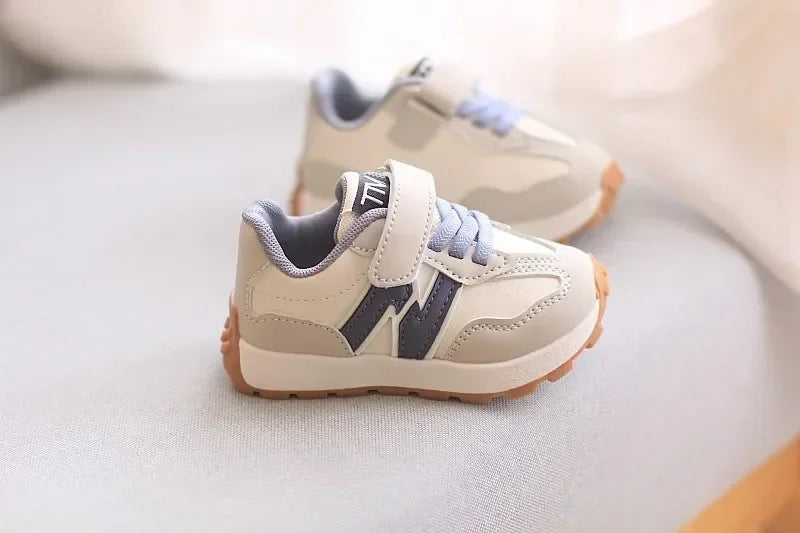 Children's Sneakers for Boy Lightweight Versatile Tennis Shoes for Girls Fashion Causal Kids School Running Basketball Shoes Hot