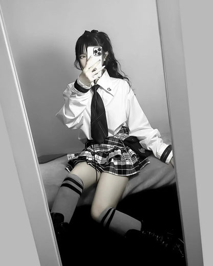 Japanese Harajuku Punk College Style Plaid Cake Ultra Short Skirt Subculture Y2k Girl Autumn High Waist Mini Skirt with Waistbag