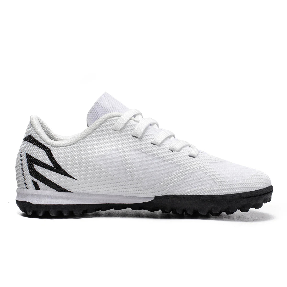 Low-top, soccer shoes, unisex, TF and FG, slip-resistant and wear-resistant, available in 3 colors. Sole spikes Not above ankle
