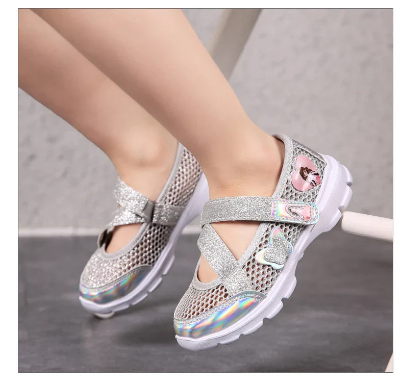Summer Brand Non-slip Beach Shoes Children Sandals Girls Casual Shoes Kids Flowers Princess Flat Shoes Size 26-36