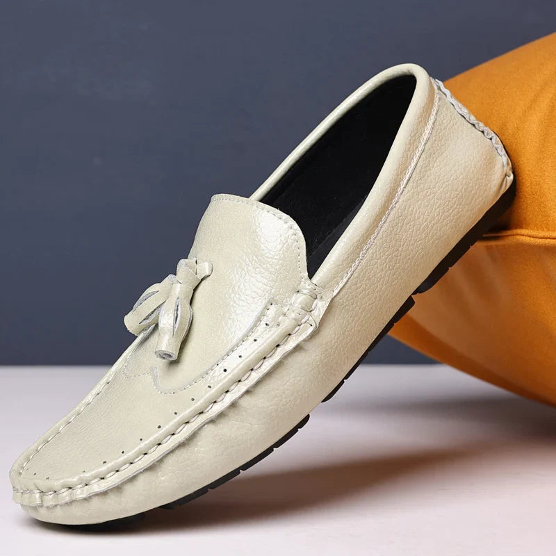 Sapatos Masculinos Loafers Confortáveis Slip-on Mocassins para Dirigir Calçados Masculinos Marca Marrom de Couro Sapatilhas Casuais para Homens