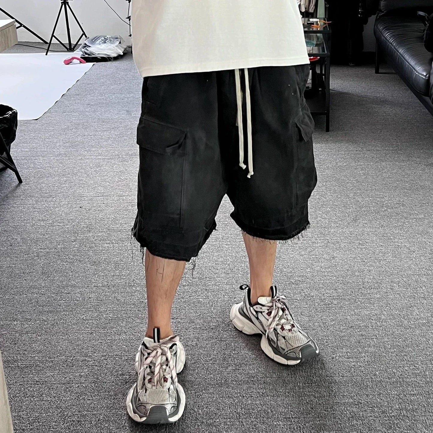 Gothic street jeans with multiple pockets men's shorts wide-legged loose nine-quarter pants knee-length pants loose casual pants
