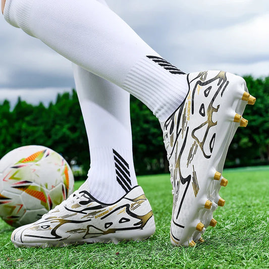Soccer Shoes Child Football Shoes Outdoor Non-Slip Futsal Shoes Kids Sneakers Boys Low-cut Lightweight Children's Sports Shoes