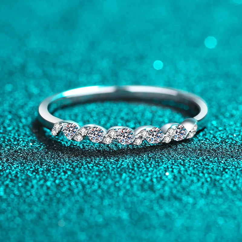 0.2ct White Gold Plated Moissanite Ring for Women Girls Trend 100% S925 Sterling Silver Jewelry Sparkling Diamond Rings