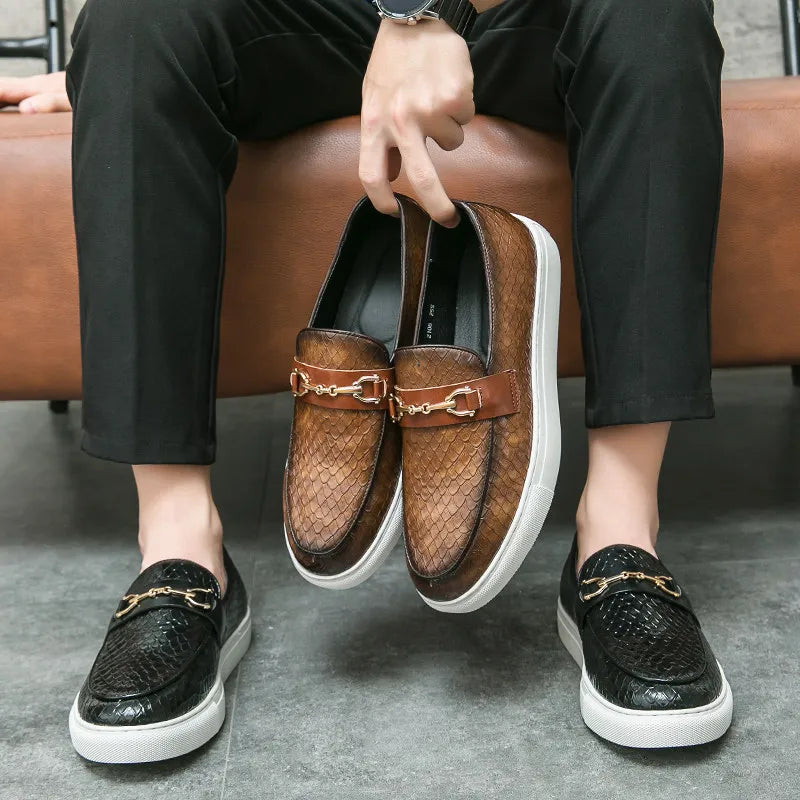 British style Green Leather Loafers Men Fashion Business Office Casual Shoes Men Moccasins Casual Dress Leather Shoes for Men