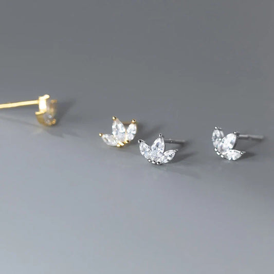 925 Sterling Silver Shiny Small Leaf Zircon Stud Earrings for Women Fashion Korean Teen Crown Piercing Pendientes Jewelry
