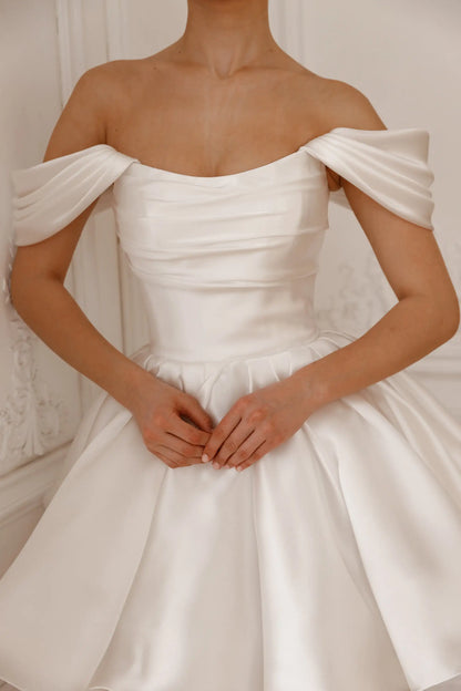 Luxury Satin A-line Mini Wedding Dresses Off the Shoulder Backless Lace Up Ball Gowns Pleats Ruched Exquisite Bridal Dress 2026