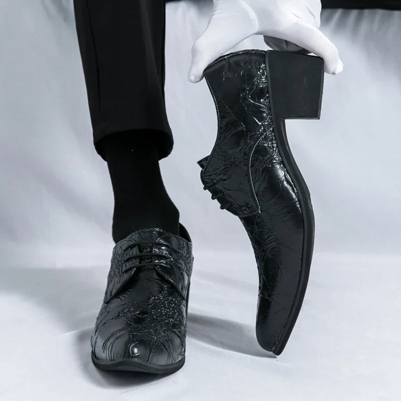 Men High Heeled Lace Up Derby Shoes PU Embossed Fashionable  Comfortable Business Formal Banquet Men Shoes