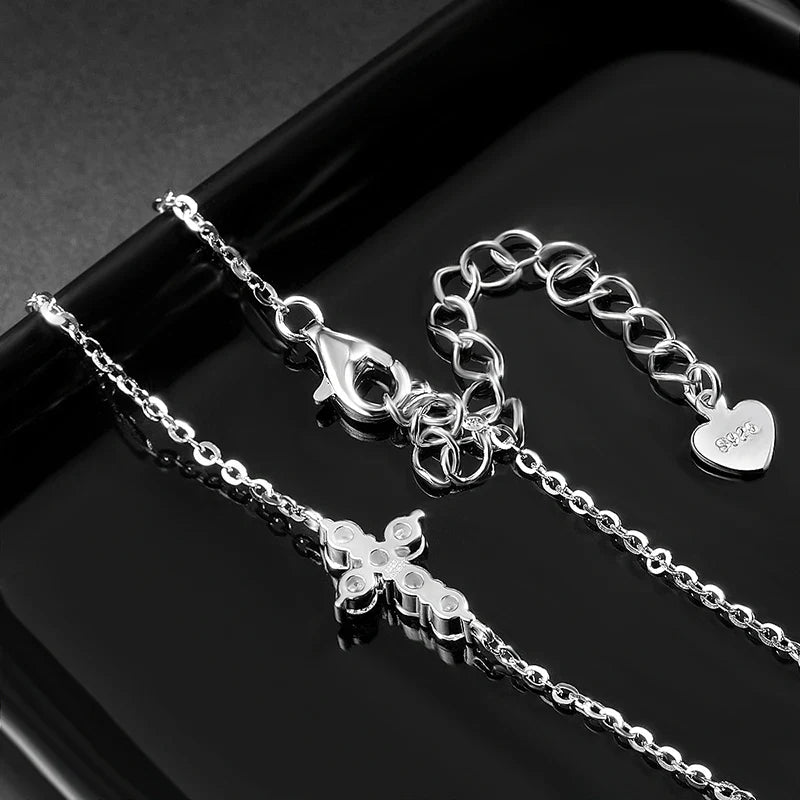 Full 0.06CT 2.5mm D Color Moissanite Jesus Cross Link Bracelet for Women S925 Silver Pass Diamond Test 0.36cttw Bracelets