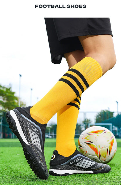 New Men's Football Boots Turf Comfortable Soccer Shoes Sport Fg Grass Cleats Futsal Non Slip Outdoor Adult Ultralight Non-Slip
