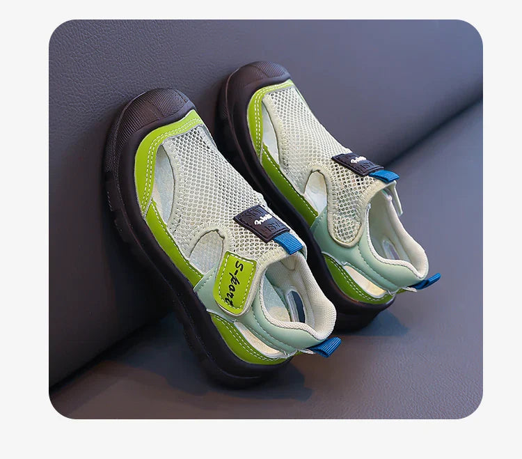 Unisex Children’s Sports Sandals 2026 New Summer Kids Barefoot Beach Shoes Non-slip Comfort Versatile Chic Outdoor Hiking Shoes