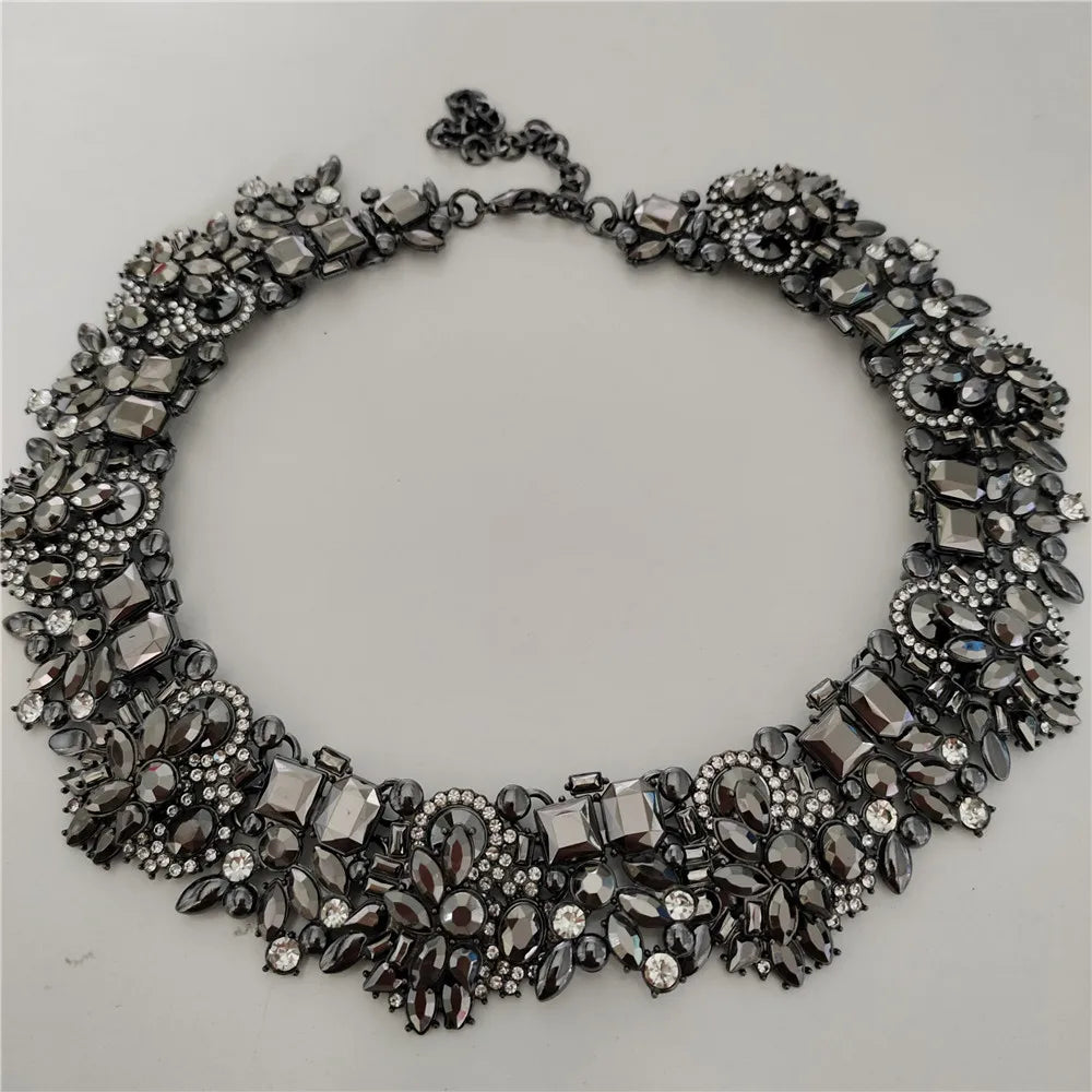2025 New Fashion Crystal Rhinestones Large Collar Choker Necklace Earrings Women Jewelry Sets Indian Statement Wedding Necklace