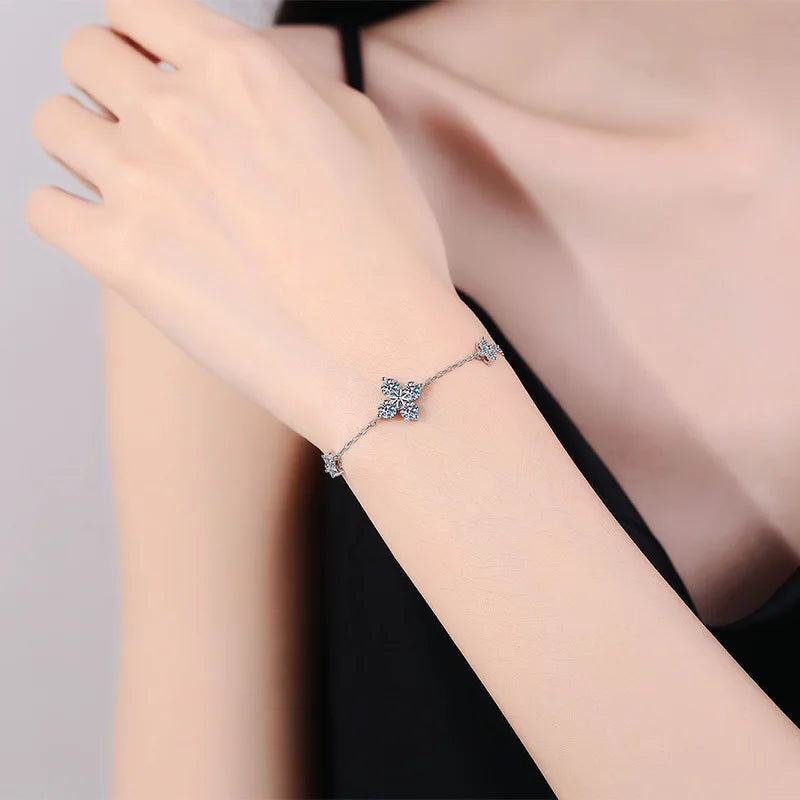 Clover GRA Certified 1.2cttw Moissanite Diamond Link Bracelet for Women 925 Silver Plated 18k Gold Hand Chain Bracelets