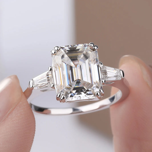1-4 Carat Emerald Cut Moissanite Rings for Women D VVS1 Three Stone Diamond Engagement Ring Side Baguettes 925 Silver Jewelry