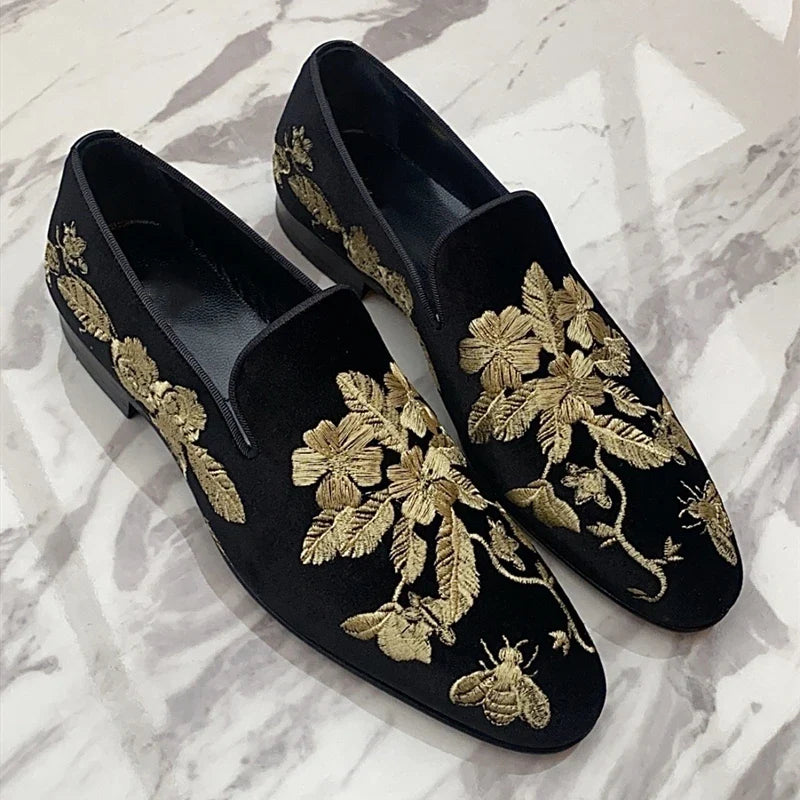 New Loafers for Men Flock Embroider Black Casual Shoes Slip-On Breathable Handmade Free Shipping Mens Dress Shoes Size 38-48