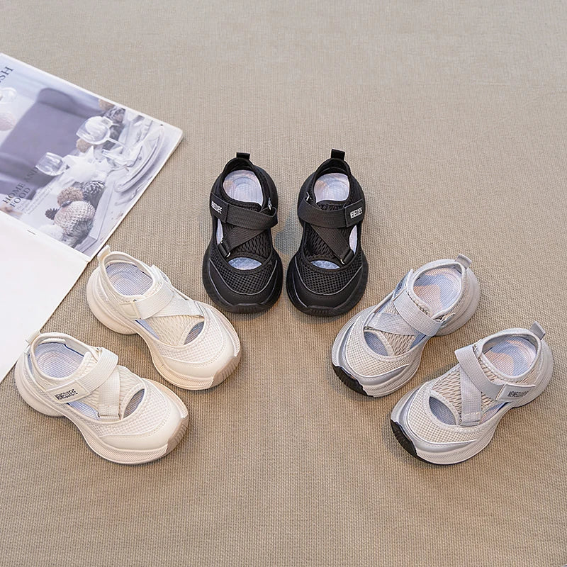 Boys Girls Sports Sandals Rotating Button Students Sneakers Hollowed-out Summer New Students Running Shoes Mesh Breathable