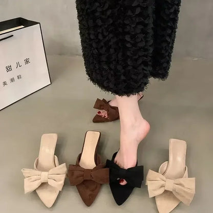 Low-heeled pointed fairy-style sandals apricot women's 2025 new summer bow French temperament sandals large size women's shoes