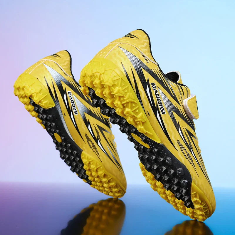 New Kid Professional Football Boots Soccer Shoes Match Boys Sports Shoes Comfortable Sneakers Match Outdoor Non-Slip Unisex