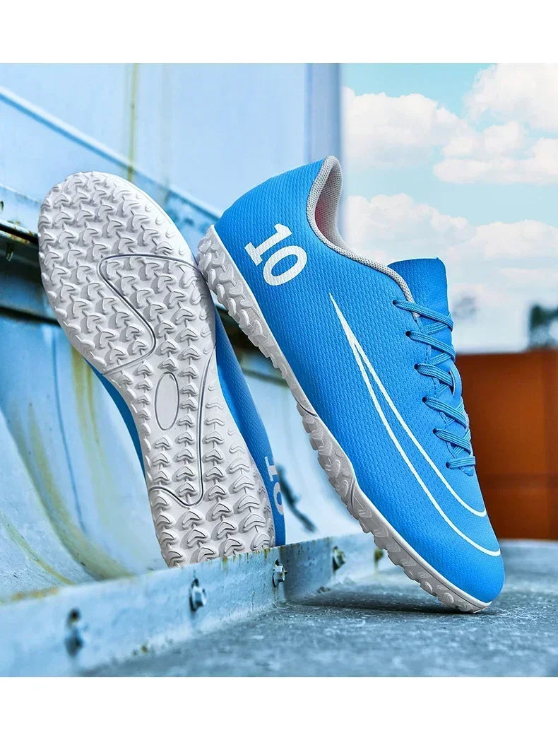 New Men Football Boots Professional Soccer Shoes Training Outdoor Adult Kids Ultralight TF/FG Sports Shoes Futsal High-quality