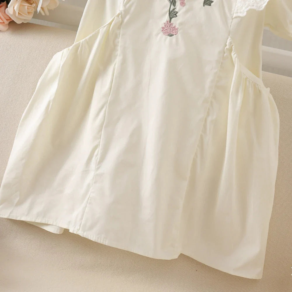 Sweet and Cute Girl Casual Round Neck Flower Embroidery Bubble Sleeve Princess Dress Birthday Party Summer New
