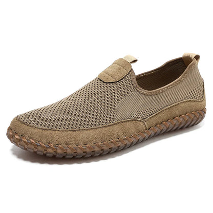 Breathable Men Casual Shoes Lightweight Outdoor Male Walking Shoes Anti-slip Men's Sneakers Slip on Flats Vulcanized Shoes 2025