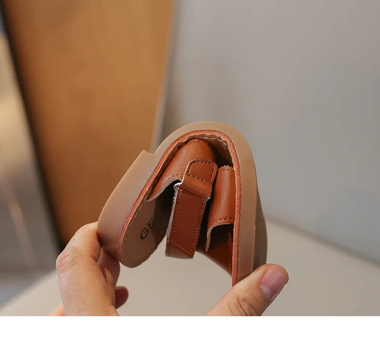 Size 21-35 Boys Girls Sandals 2026 Summer Children Beach Shoes Kids Fashion Cross-tied Anti-sliperry Soft Simple New Hot I10089