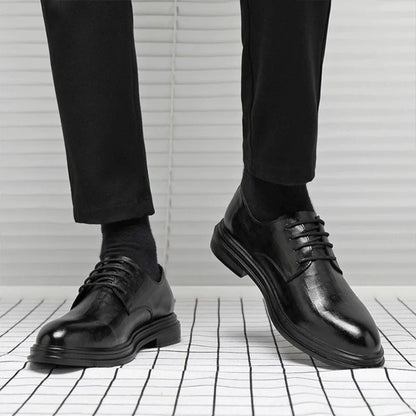 Novos Sapatos Masculinos de Negócios Primavera Outono Sapatos Masculinos de Couro Formais Tênis Masculinos Casuais da Moda Social Elegante Tendência Solado Reto