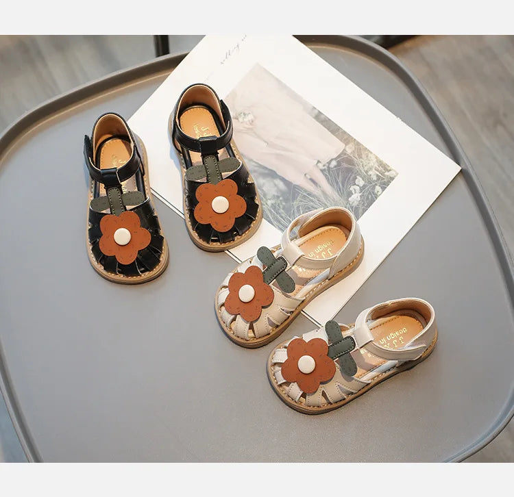 Children's Shoes Girls Sandals Beauty Large Flower Summer New Closed Toe Fashion Soft Bottom Kids Baby Girl Beach Shoes I04254