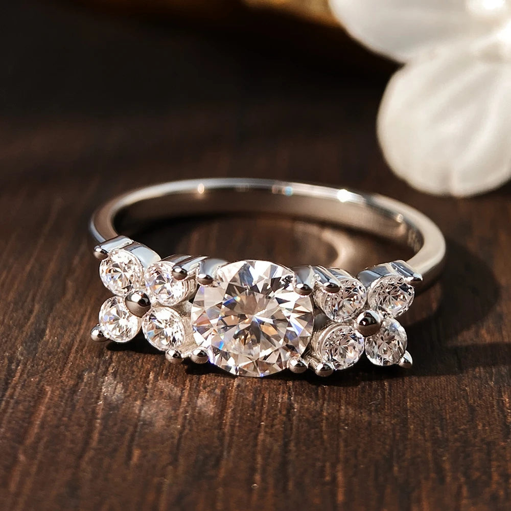 D VVS1 1ct Moissanite Engagement Rings for Women s925 Sterling Sliver Plated 18k White Gold Promise Ring for Her Gift