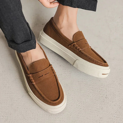 Men's Vulcanized Shoes: Niche, Light Luxury, Solid Color, Retro Style, Flat Heel, Split-on, Lazy Soft-soled Casual Walking Shoes