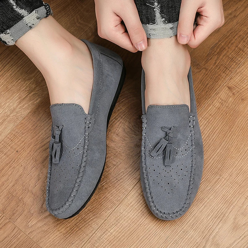 Fashion Men Casual Shoes Suede Breathable Comfort Slip-on Mens Driving Shoes Luxury Brand Men Loafers Mens Lazy Shoes Moccasins