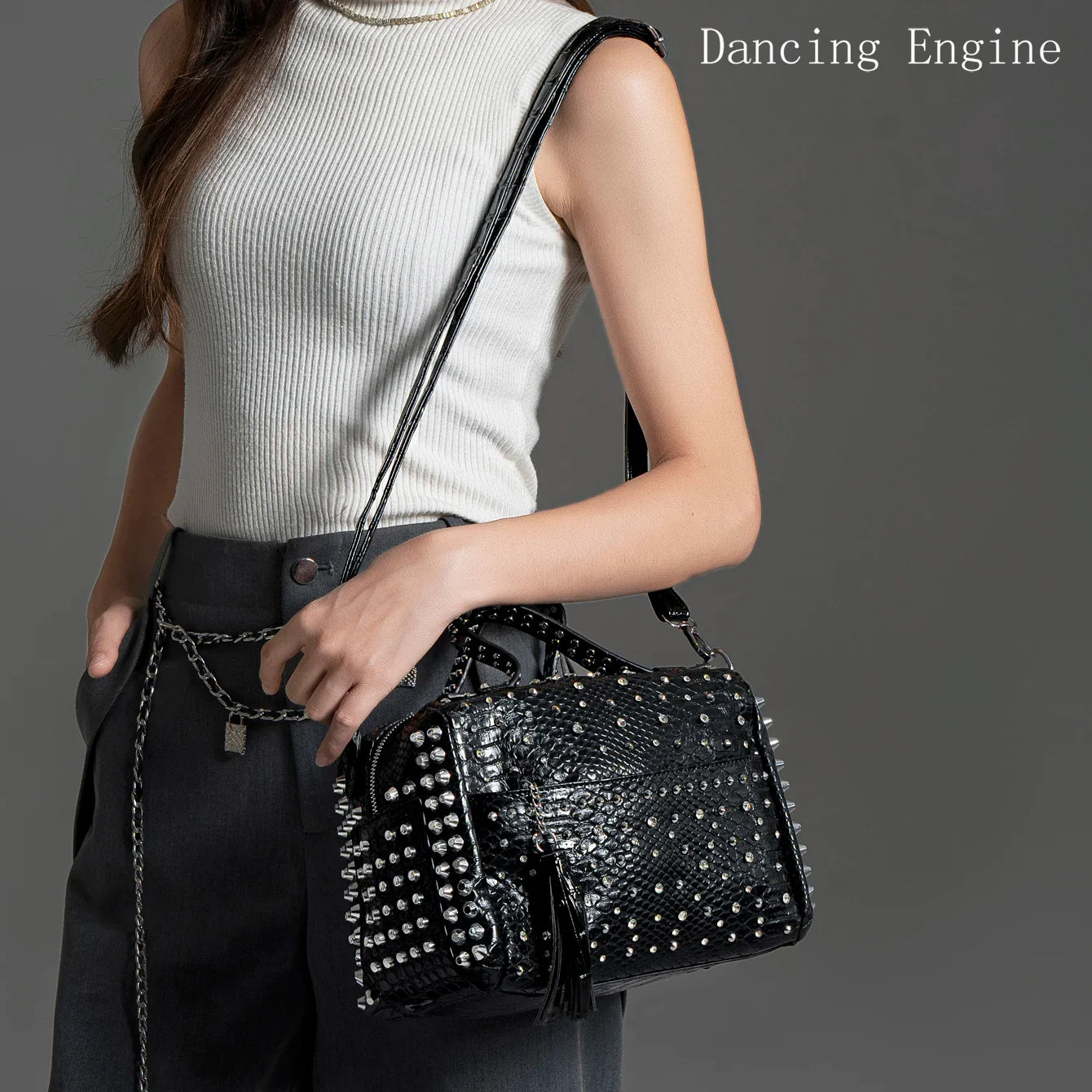 Women's bag luxury designer purses and handbags Shoulder bags vintage Rivet tote bag for women Large capacity travel bag purse