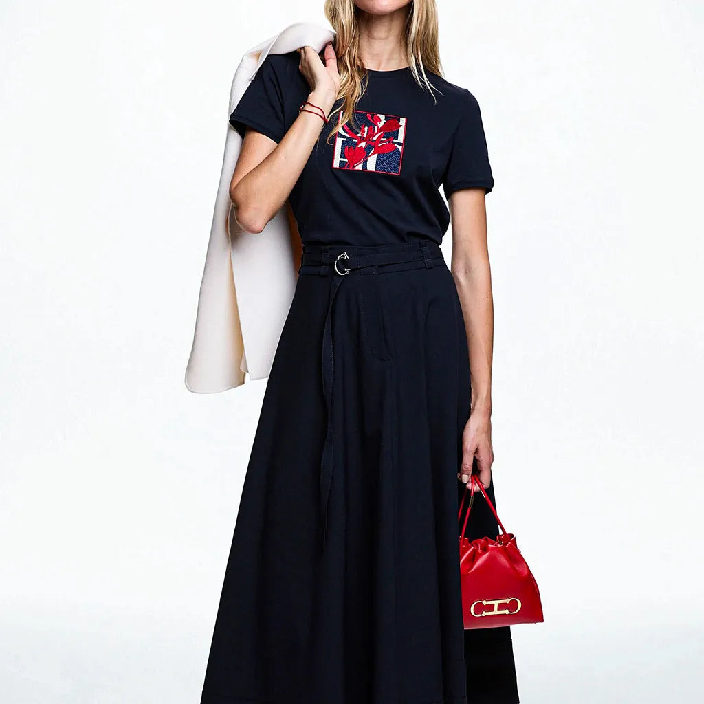 Women's T-shirt Summer New High Quality Round Neck Embroidered Texture Top
