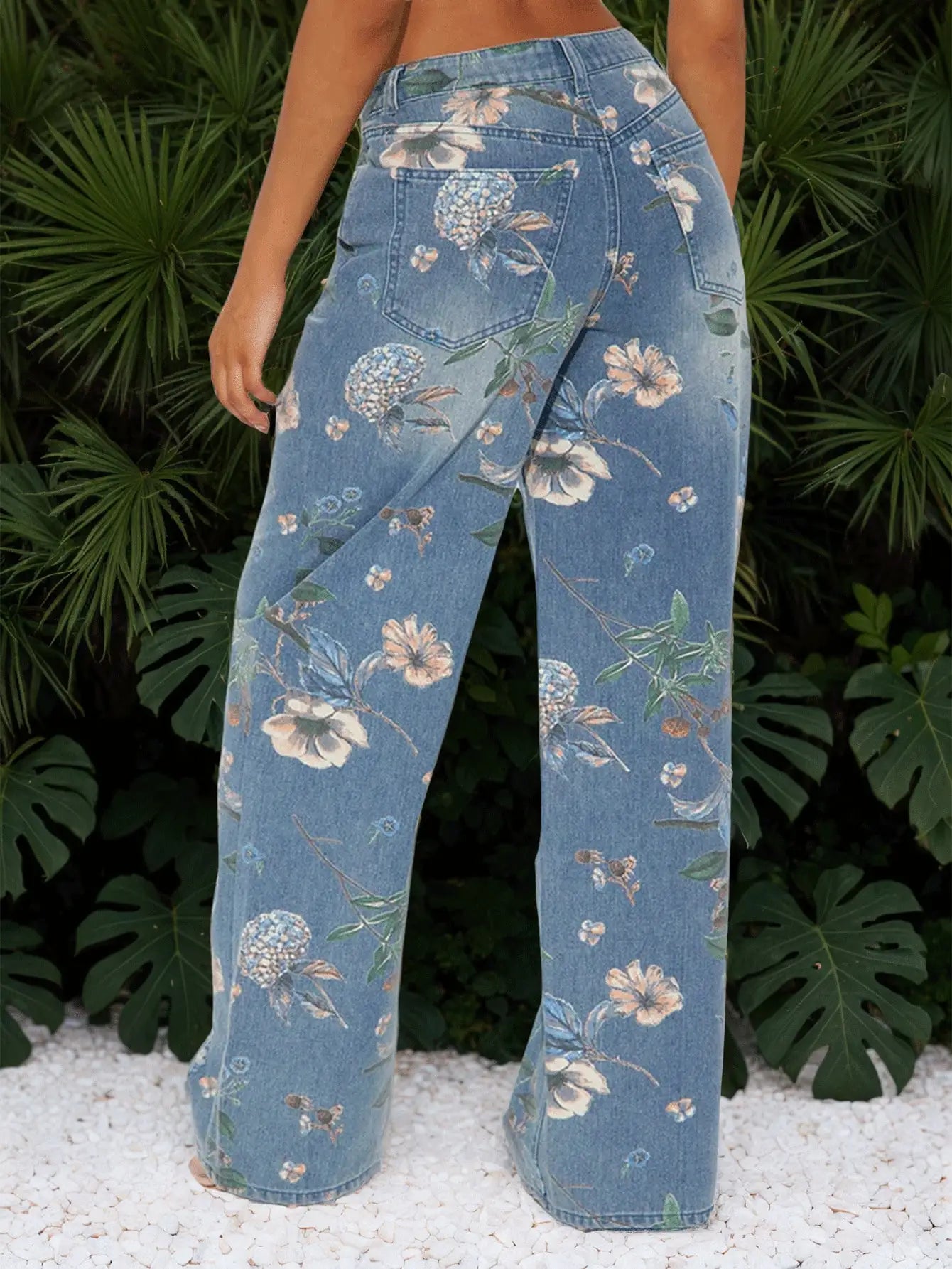 Women's Printed Straight-Leg Distressed Denim Jeans