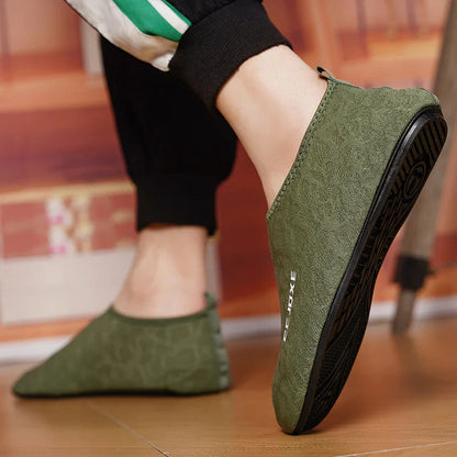 Men's Shoes Breathable Thin Bottom Light Driving Loafers Casual Socks Shoes Men Slippers Comfortable Walking Mens Shoes