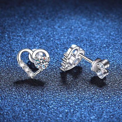 New In 0.3CT 4mm D Color Moissanite Stud Earrings For Women Party 925 Sterling Silver Pass Diamond Test Heart Shape Earring